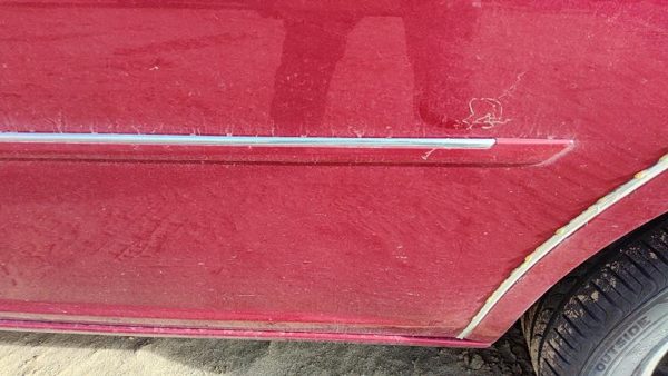 06-07 Lucerne Driver Left Rear Moulding From Door Back Trim Strip Crimson 86U — photo 2