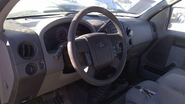 2006 Ford Pickup F150 — vehicle photo 5