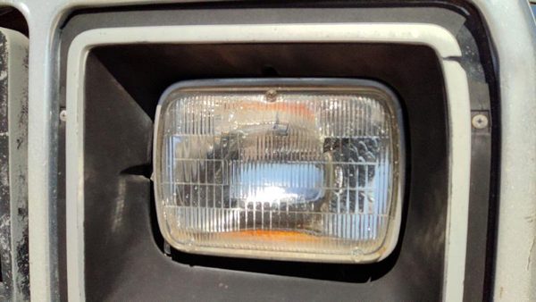 1984 Dodge D350 Headlamp Assembly LH — photo 2