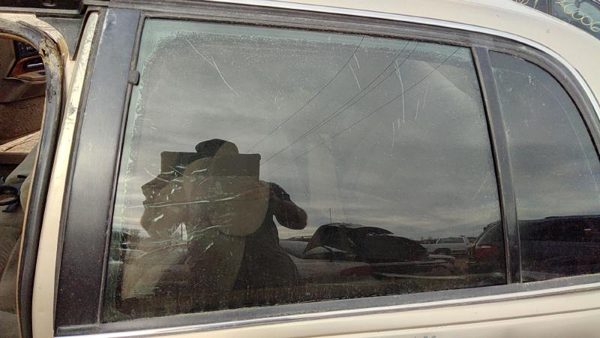 1991-1996 Buick Park Ave Driver Left Rear Side Window Door Glass Oem Back — photo 4