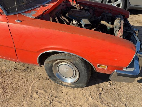 1976 RH Ford Maverick Passenger Right Front Fender OEM Orange D7DZ16005B — photo 2
