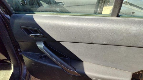 05-10 G6 Passenger Right Rear Door Trim Panel With Switches Back Black 19B — photo 4