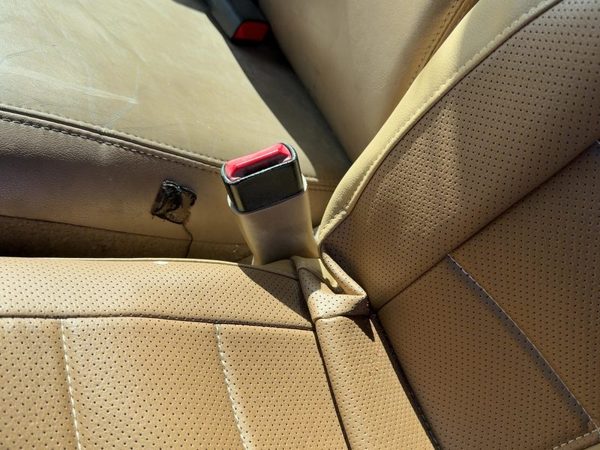 1997-1999 Ford F150 Driver Left Front Seat Belt Buckle Receiver Oem Tan Ex — photo 2