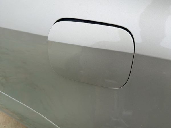 2011-2018 Vw Jetta Fuel Tank Door With Hinge Gas Lid Oem Filler Beige — photo 5