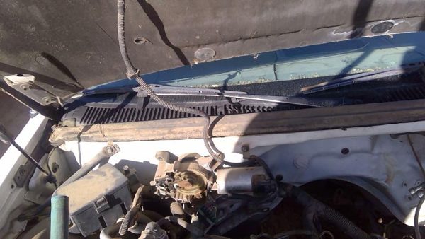 1991-1996 Chevy Caprice Windshield Wiper Cowl Vent Trim Panel Oem Grille — photo 4