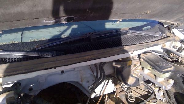 1991-1996 Chevy Caprice Windshield Wiper Cowl Vent Trim Panel Oem Grille — photo 8