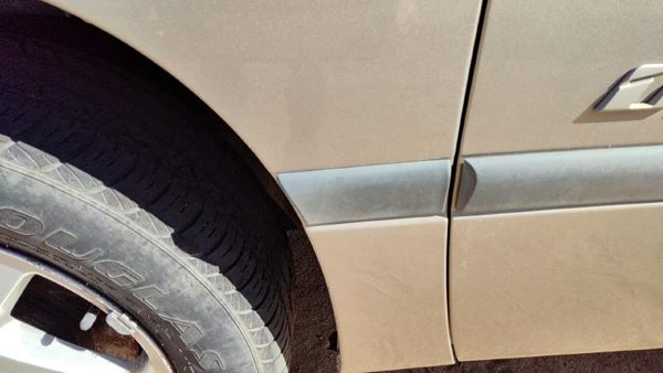 2000-2005 Chevy Impala Driver Left Moulding From Fender Oem Trim Strip 10288825 — photo 1