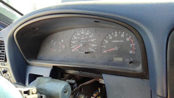 1995 Nissan Pathfinder Dash Panel Blue — photo 3