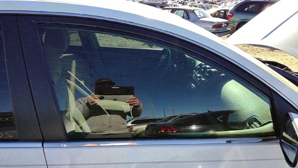 2007-2012 Nissan Altima Passenger Right Front Side Window Door Glass Oem — photo 2
