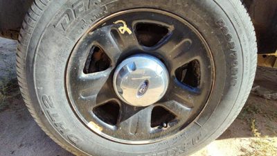 2005 Ford Explorer Wheel 2