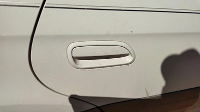 00-04 Legacy Outback Passenger Right Rear Outside Door Handle Oem Back White 8Y3
