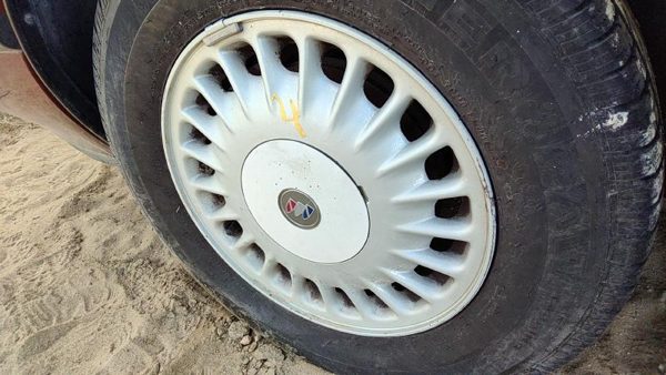 1998 Buick Lesabre 15 Aluminum Wheel Factory Rim #4 12363796 — photo 2
