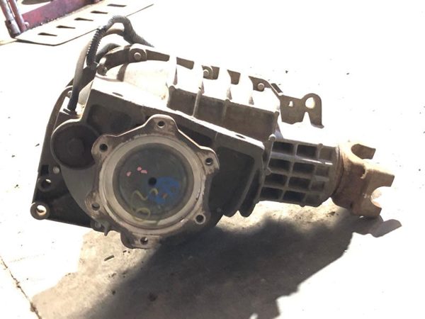 2013 GMC Sierra Carrier/differential Assembly Front Axle 3.42 Ratio (opt GU6) — photo 3