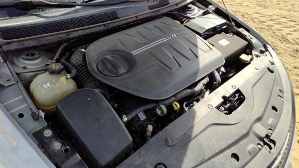 2015 Chrysler 200 — vehicle photo 9