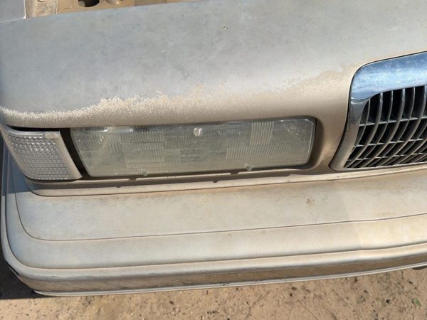 1993 Buick Century Headlamp Assembly RH — photo 2