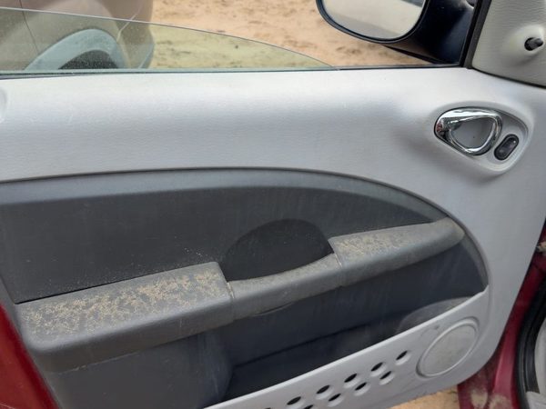 06-10 Pt Cruiser Driver Left Front Door Trim Panel Switch Power Locks Gray D7Dv — photo 2