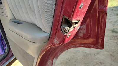 1991-1994 S10 Blazer Passenger Right Rear Door Latch With Rods/Cables Oem Back