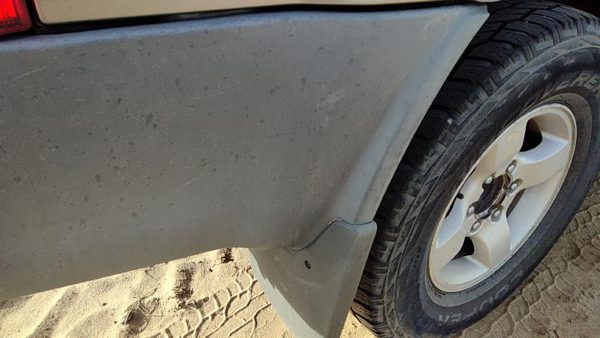 2000-2004 Nissan Xterra Passenger Right Rear Bumper End Cap Assembly Oem Back — photo 3