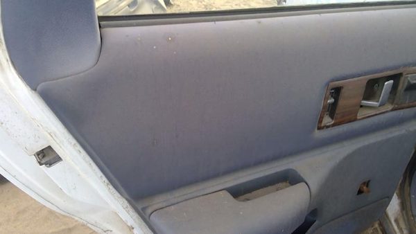94-96 Chevy Caprice Driver Left Rear Inside Door Trim Panel Only Oem Back Blue — photo 2