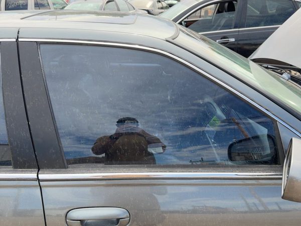 98-04 Seville Passenger Right Front Side Window Door Glass Oem Sedan 4 Door — photo 1
