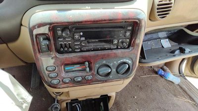 99-00 Town & Country Temperature Control Module In Dash Heater Ac Head Unit Oem