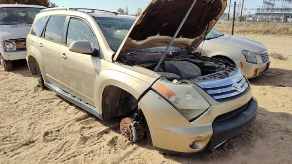 2007 Suzuki Grand — vehicle photo 1