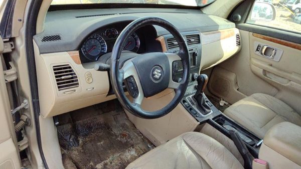 2007 Suzuki Grand — vehicle photo 5
