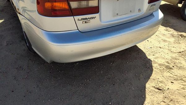 2000-2004 Subaru Legacy Rear Bumper Cover Assembly Oem Back Silver 57704Ae09a — photo 4