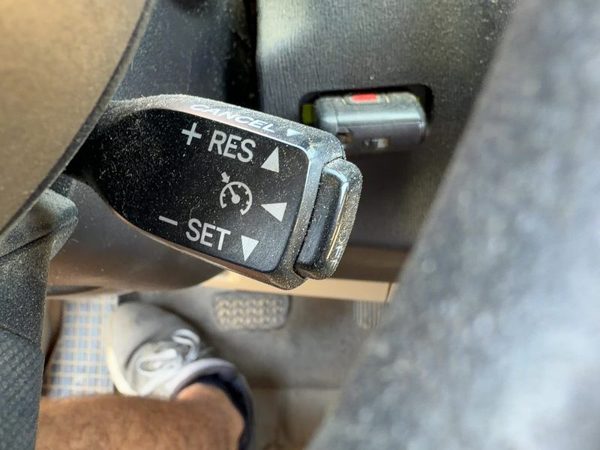 2004-2009 Toyota Prius Cruise Control Switch Lever OEM 8463234011 — photo 3