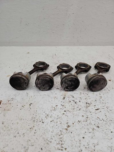 1996-2000 Honda Civic Hx D16Y5 Set Of 4 Pistons With Connecting Rods 1.6L
