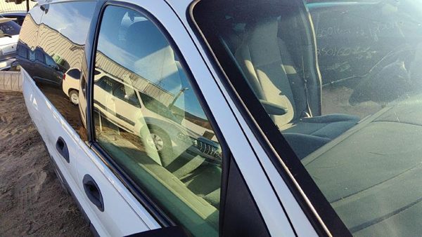 2004-2007 Ford Freestar Passenger Right Front Side Window Door Glass Oem — photo 3