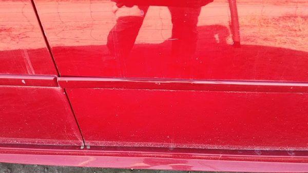 06-16 Chevy Impala Passenger Right Front Moulding From Door Trim Strip Red 74U — photo 2