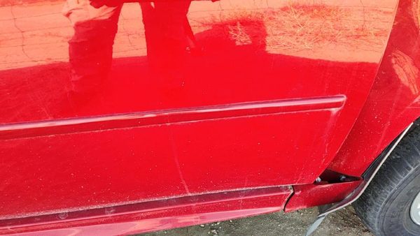 06-16 Chevy Impala Passenger Right Front Moulding From Door Trim Strip Red 74U — photo 7