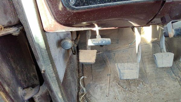 73-91 Gmc Sierra C3500 Parking Brake Pedal Assembly Oem Complete Emergency Unit — photo 2