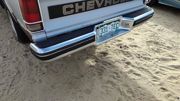 1989 Chevrolet S10 Rear Bumper Assembly Chevy Pickup Chrome With Brackets OEM — photo 2