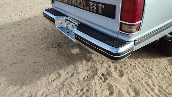 1989 Chevrolet S10 Rear Bumper Assembly Chevy Pickup Chrome With Brackets OEM — photo 6