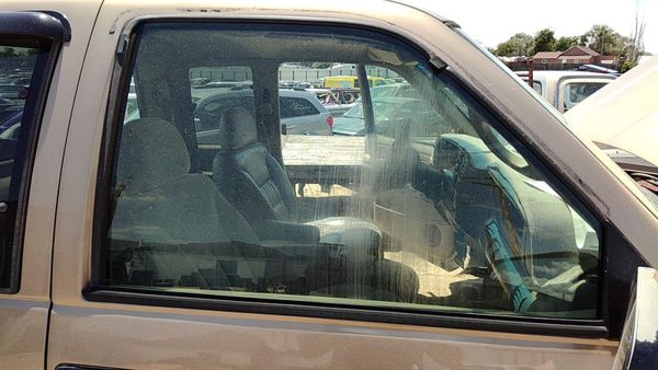 1988-2000 Silverado 2500 Passenger Right Front Side Window Door Glass Oem — photo 2