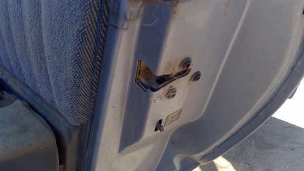 1991-1996 Caprice Passenger Right Rear Door Latch With Rods/Cables Assembly Back — photo 4