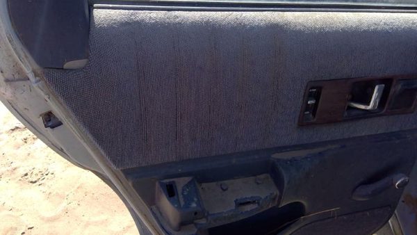 91-96 Chevy Caprice Driver Left Rear Inside Door Trim Panel Only Oem Back Blue — photo 2