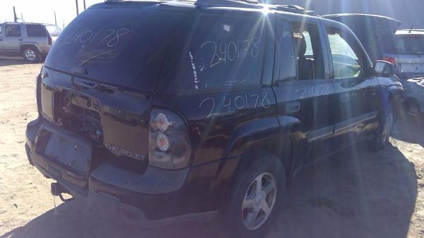 2002 Trailblazer — vehicle photo 6