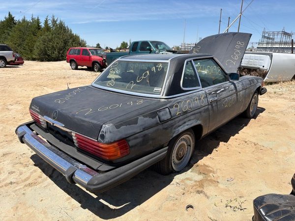 1980 Mercedes-Benz 450SL — vehicle photo 6