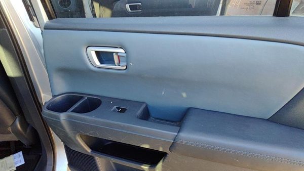 2009 Pilot Passenger Right Rear Door Trim Panel With Switches Back Gray/Blue Gr — photo 4