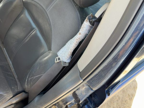 01-05 Pt Cruiser Driver Left Front Seat Belt Retractor Shoulder Seat Beige — photo 4