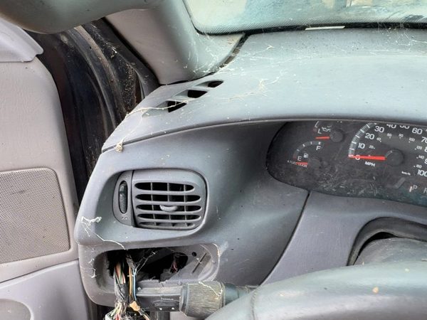 97-02 Ford Expedition Trim Bezel Around Radio Surround Dash Panel Oem Gray 12 — photo 2