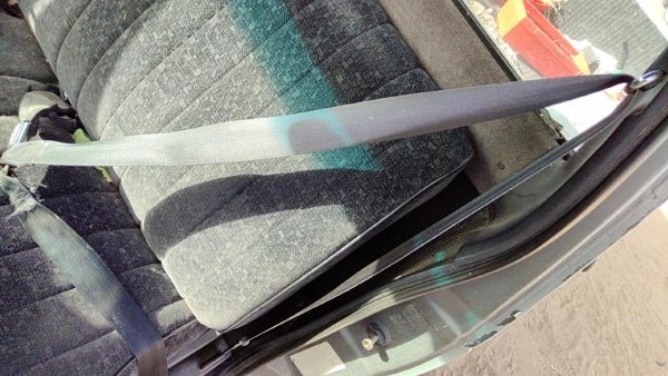 82-93 Chevy S10 Pickup Driver Left Front Seat Belt Retractor Shoulder Dark Gray — photo 3