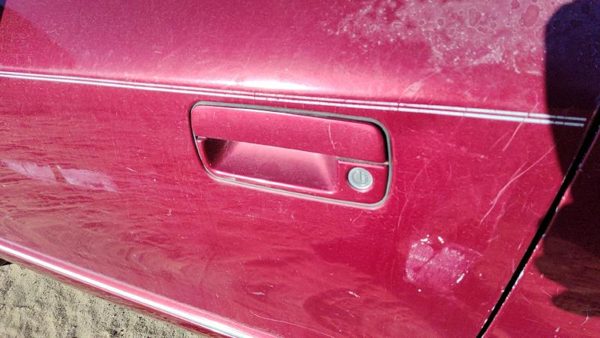 96-99 Olds 88 Driver Left Front Outside Door Handle Oem Red — photo 3