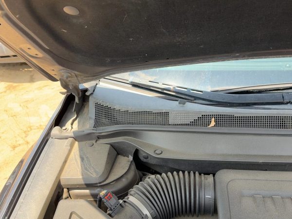 2014 Chevy Equinox Windshield Wiper Cowl Vent Trim Panel Oem Cover — photo 6