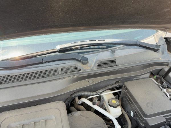 2014 Chevy Equinox Windshield Wiper Cowl Vent Trim Panel Oem Cover — photo 3