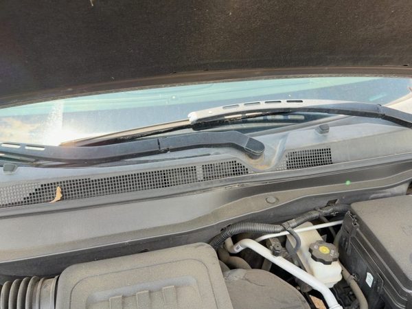 2014 Chevy Equinox Windshield Wiper Cowl Vent Trim Panel Oem Cover — photo 4