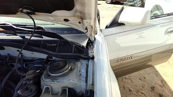 2000-04 Legacy Outback Driver Left Hood Hinge Assembly Oem White 8Y3 57260Ae01a — photo 1